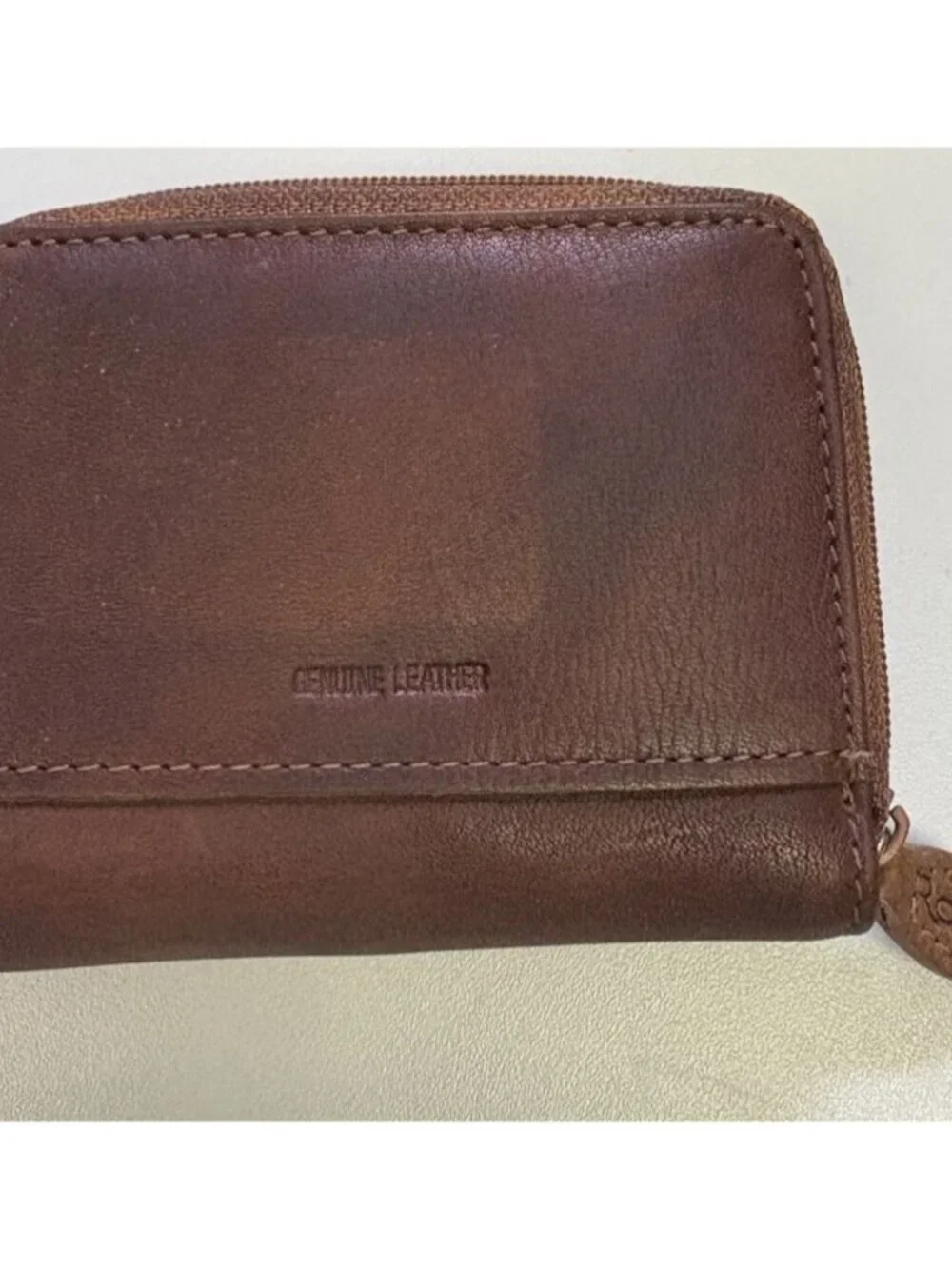 Rolfs Ladies Tan Bi-fold Card Wallet Leather Zipper Brass